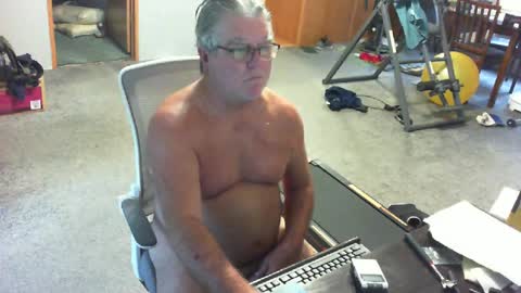Snapshot of yourpoppi55 chatting on 06.25.26 yourpoppi55 online show from 06.25.26