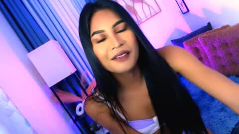 yourprettybella_ts online show from 04.11.26