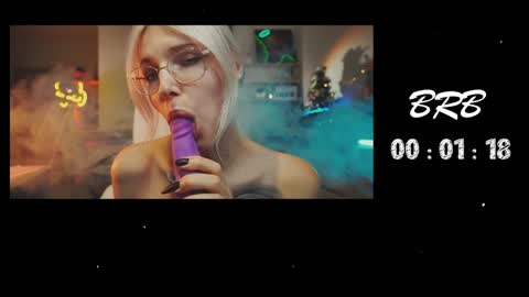Snapshot of yourprettykate_ chatting on 12.15.24                                                      online show from 12.15.24