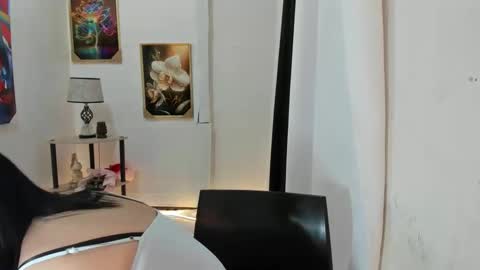 Trish online show from 03.11.25