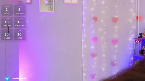 Isabella but you can call me Isa .-. online show from 02.11.26