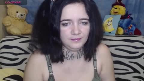 Snapshot of yours_good_mood chatting on 12.22.24 Im - DANI .insta - hardblade1 online show from 12.22.24