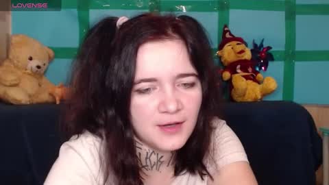 Snapshot of yours_good_mood chatting on 02.01.25 Im - DANI .insta - hardblade1 online show from 02.01.25