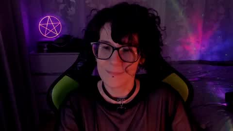 Snapshot of yourscosmic chatting on 01.26.25 Yours Cosmic online show from 01.26.25