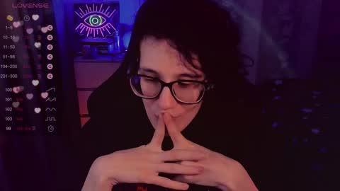 Snapshot of yourscosmic chatting on 10.14.25 Yours Cosmic online show from 10.14.25