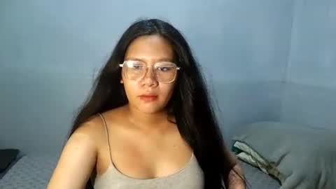 yoursexy_reb online show from 02.23.26