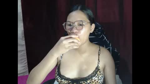 yoursexy_reb online show from 03.08.26