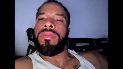 Snapshot of yoursexydaddy79 chatting on 10.19.25 mother fucker online show from 10.19.25