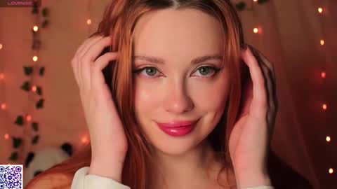 Snapshot of yourspringani chatting on 12.17.25 Im Ani online show from 12.17.25