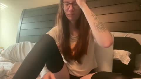 yourstrulylivy online show from 02.06.25