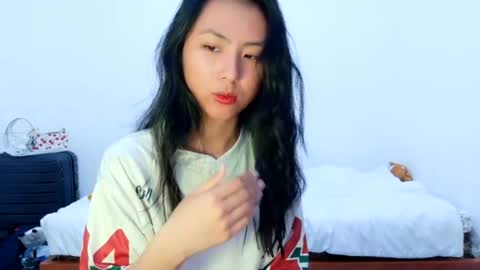 Snapshot of yoursweetestkiwi chatting on 06.30.26 Kiwi online show from 06.30.26