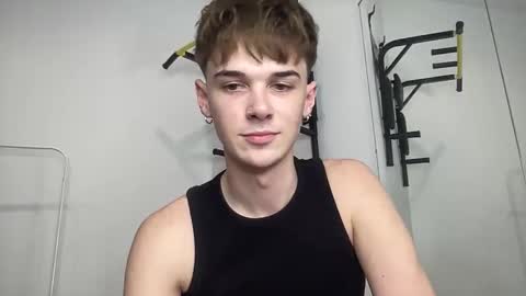 yoursweetyguy online show from 12.05.25