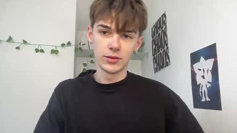 Snapshot of yoursweetyguy chatting on 03.20.26 yoursweetyguy online show from 03.20.26