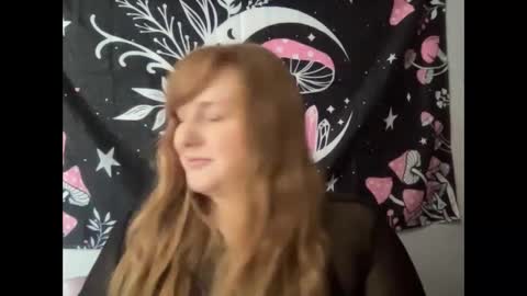 yourthickgingergoddess online show from 02.22.25