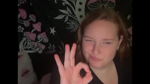 yourthickgingergoddess online show from 10.13.25