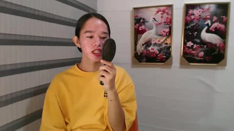 Snapshot of yourtinybunny chatting on 02.19.25 yourtinybunny online show from 02.19.25