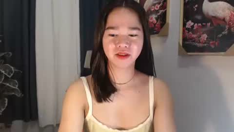 Snapshot of yourtinybunny chatting on 09.15.25 yourtinybunny online show from 09.15.25