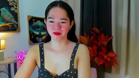 Snapshot of yourtinybunny chatting on 11.13.25 yourtinybunny online show from 11.13.25