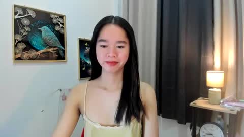 Snapshot of yourtinybunny chatting on 06.14.26 yourtinybunny online show from 06.14.26