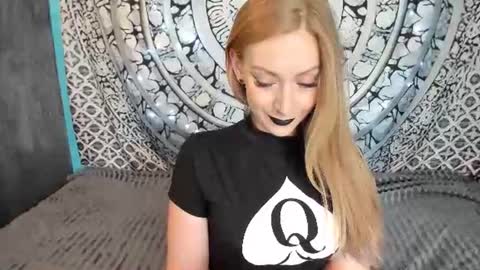 YourVenus00 -Follow my OF online show from 06.13.26