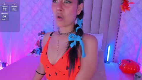 Val online show from 10.22.25