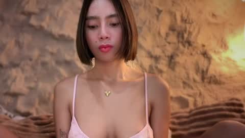 YowgineTheGreat online show from 05.04.26