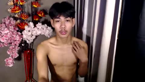 Snapshot of yrodnx chatting on 02.27.26 rode online show from 02.27.26