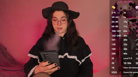 Ysabell online show from 01.05.25