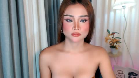 ysabellefox online show from 04.22.26