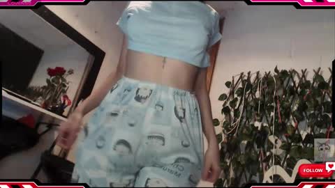 Snapshot of ysera_cb chatting on 11.01.25 Lilith online show from 11.01.25