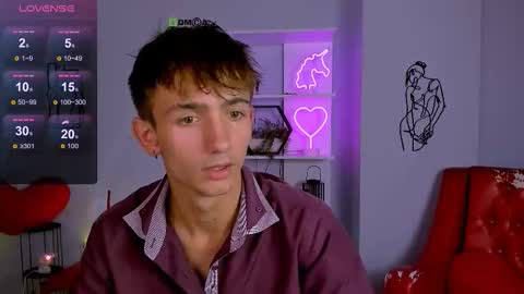 Snapshot of yudji_boy chatting on 09.08.25 yudji_boy online show from 09.08.25