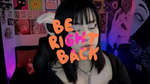    rawr   Anne Independent model      online show from 10.02.25