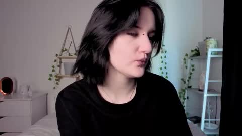 Ellie online show from 03.11.26