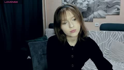 YukiShine online show from 04.09.26