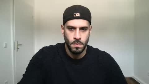 Snapshot of yul53 chatting on 11.06.25 yul53 online show from 11.06.25