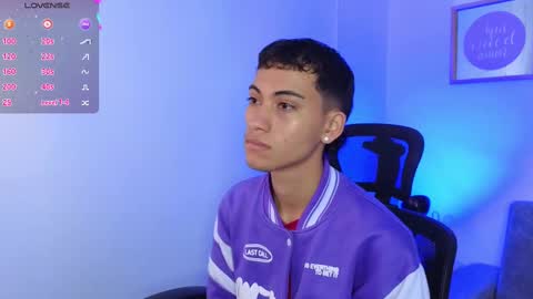 Snapshot of yulian_vasquez chatting on 09.19.25 yulian_vasquez online show from 09.19.25