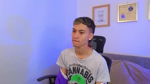 Snapshot of yulian_vasquez chatting on 11.01.25 yulian_vasquez online show from 11.01.25