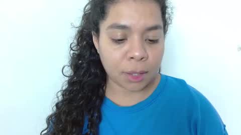 Snapshot of yulissa18 chatting on 03.09.25 Yuli and SaraIndependent model online show from 03.09.25