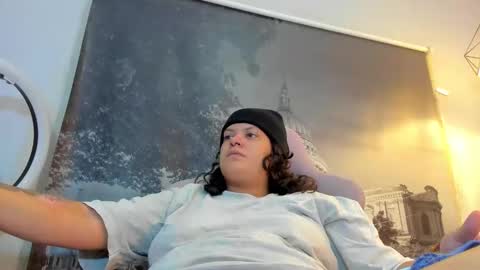 Snapshot of yumandsay chatting on 10.13.25 Snowflake online show from 10.13.25