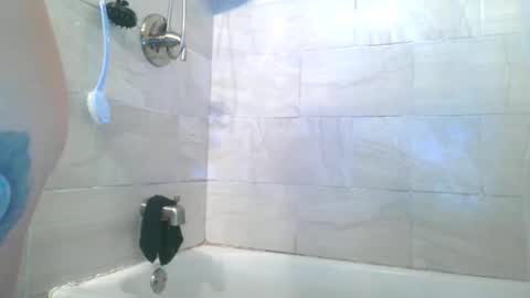 Payton kelly online show from 10.19.25