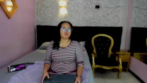 YumiViolet online show from 02.07.26