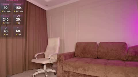 Yumi online show from 04.30.26