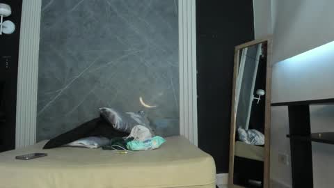 Snapshot of yummyduo chatting on 03.11.25 Yummyduo online show from 03.11.25