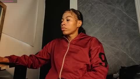 Snapshot of yummyduo chatting on 11.15.25 Yummyduo online show from 11.15.25