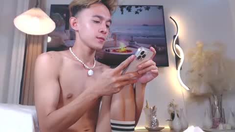 Snapshot of yummyjustine07 chatting on 01.08.25 Justine online show from 01.08.25