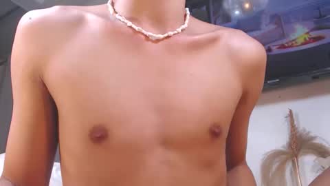 Snapshot of yummyjustine07 chatting on 11.26.25 Justine online show from 11.26.25