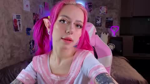 Snapshot of yummylisa chatting on 02.23.25 Lisa online show from 02.23.25