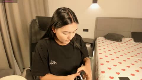 Yuna online show from 11.06.25