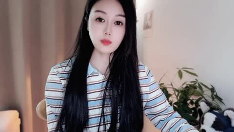 YunEr online show from 04.24.26