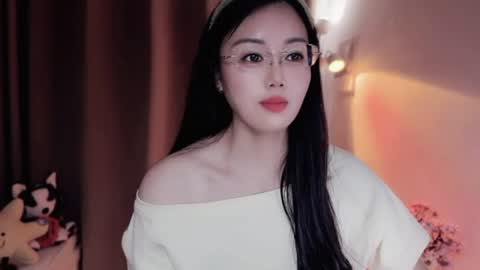 Snapshot of yuner0715 chatting on 06.26.26 YunEr online show from 06.26.26